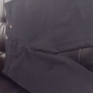 Black Jones New York Khakis Capris Size 10